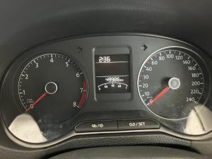 Volkswagen Polo Vivo 1.4 Trendline - Image 12