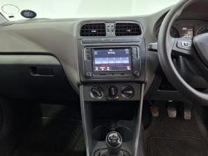 Volkswagen Polo Vivo hatch 1.4 Comfortline - Image 9