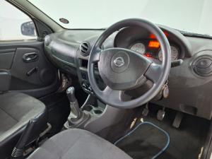 Nissan NP200 1.6i (aircon) - Image 5