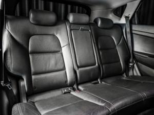 Hyundai Tucson 2.0CRDi Elite - Image 12