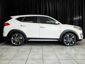 Hyundai Tucson 2.0CRDi Elite - Image 3