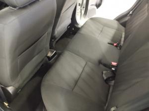 Suzuki Swift hatch 1.2 GL - Image 8