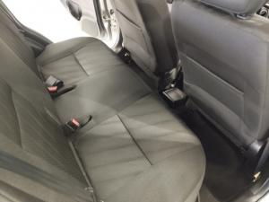 Suzuki Swift hatch 1.2 GL - Image 9