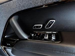 Land Rover Range Rover Sport D350 Dynamic HSE - Image 32