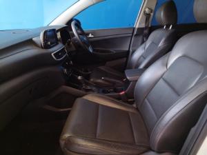 Hyundai Tucson 2.0CRDi Elite - Image 12