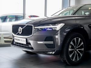 Volvo XC60 B5 AWD Essential - Image 14
