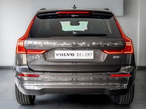 Volvo XC60 B5 AWD Essential - Image 7