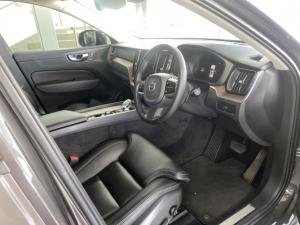 Volvo XC60 B5 AWD Ultimate Bright - Image 14