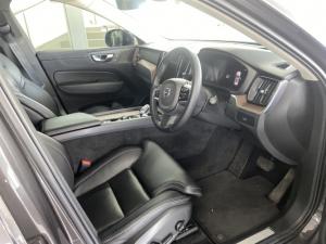Volvo XC60 B5 AWD Ultimate Bright - Image 7