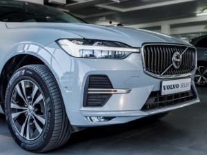 Volvo XC60 B5 AWD Essential - Image 11
