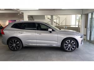Volvo XC60 B5 AWD Plus Bright - Image 2