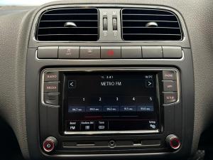 Volkswagen Polo Vivo hatch 1.6 Comfortline auto - Image 16