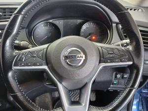 Nissan X-Trail 2.5 4x4 Acenta Tech - Image 12