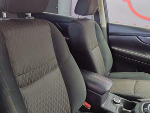 Nissan X-Trail 2.5 4x4 Acenta Tech - Image 18