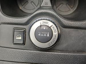 Nissan X-Trail 2.5 4x4 Acenta Tech - Image 20