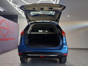 Nissan X-Trail 2.5 4x4 Acenta Tech - Image 7