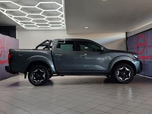 Nissan Navara 2.5DDTi double cab LE Plus - Image 18