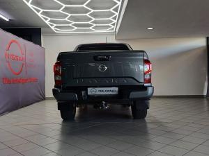Nissan Navara 2.5DDTi double cab LE Plus - Image 5