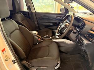 Toyota Starlet 1.5 XR manual - Image 11