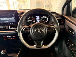 Toyota Starlet 1.5 XR manual - Image 13