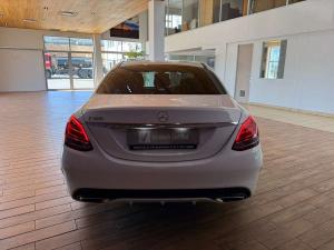 Mercedes-Benz C-Class C180 auto - Image 4