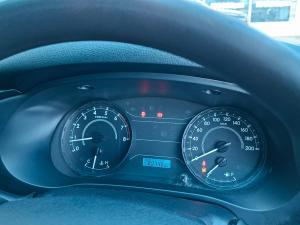 Toyota Hilux 2.0 single cab S (aircon) - Image 5