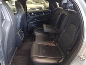 Porsche Cayenne coupe - Image 11
