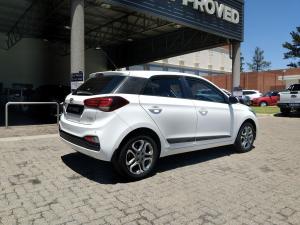 Hyundai i20 1.4 Fluid - Image 16