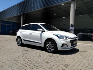 Hyundai i20 1.4 Fluid - Image 1