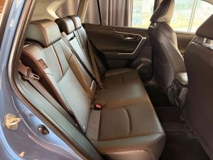 Toyota RAV4 2.0 GX-R AWD - Image 11