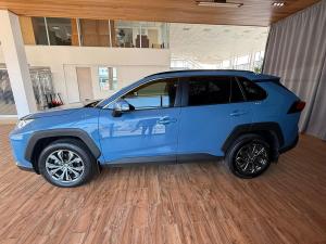 Toyota RAV4 2.0 GX-R AWD - Image 6