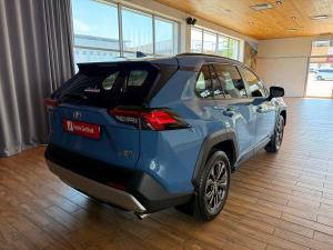Toyota RAV4 2.0 GX-R AWD - Image 8