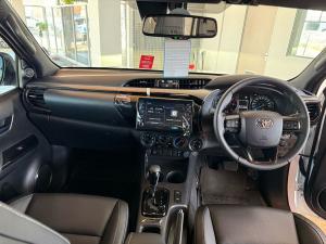 Toyota Hilux 2.8GD-6 double cab Legend auto - Image 10