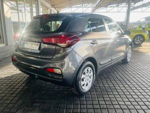 Hyundai Grand i10 1.25 Motion - Image 16