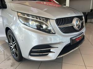 Mercedes-Benz V-Class V300d Avantgarde - Image 11