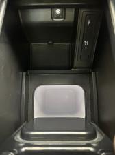 Mercedes-Benz V-Class V300d Avantgarde - Image 14