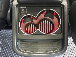 Mercedes-Benz V-Class V300d Avantgarde - Image 19