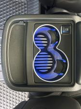 Mercedes-Benz V-Class V300d Avantgarde - Image 20