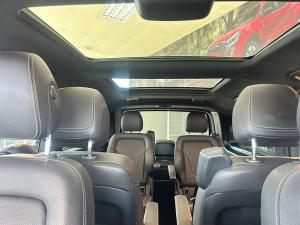 Mercedes-Benz V-Class V300d Avantgarde - Image 21
