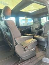 Mercedes-Benz V-Class V300d Avantgarde - Image 25