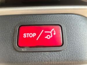 Mercedes-Benz V-Class V300d Avantgarde - Image 26