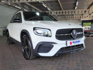 Mercedes-Benz GLB GLB220d 4Matic AMG Line - Image 10