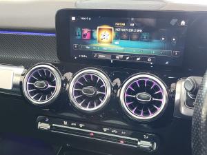 Mercedes-Benz GLB GLB220d 4Matic AMG Line - Image 16