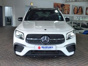 Mercedes-Benz GLB GLB220d 4Matic AMG Line - Image 2
