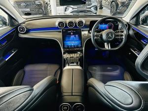 Mercedes-Benz C-Class C220d Avantgarde - Image 3