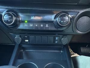 Toyota Hilux 2.8GD-6 double cab Legend auto - Image 15
