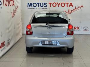 Toyota Etios hatch 1.5 Sprint - Image 5