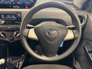 Toyota Etios hatch 1.5 Sprint - Image 8