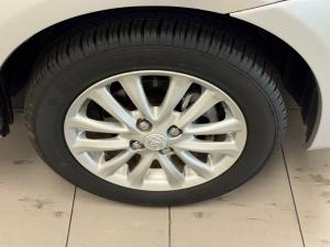 Toyota Etios hatch 1.5 Sprint - Image 15
