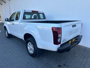 Isuzu D-Max 250 Extended cab Hi-Ride - Image 18
